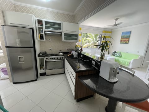 Fridge, microwave, stovetop, electric kettle