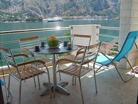 Uninterrupted views of Kotor from the balcony