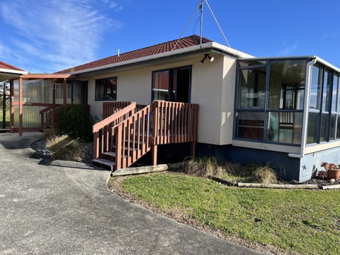 Rear deck and conservatory