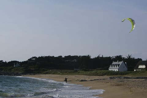 Beach nearby, sun loungers