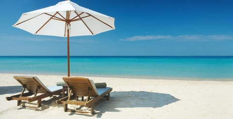 Beach nearby, sun loungers, beach umbrellas, beach towels