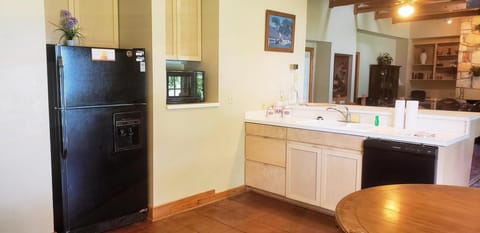 Fulled Equipped Kitchen