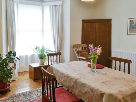 Light and airy dining room | Drovers, Morpeth