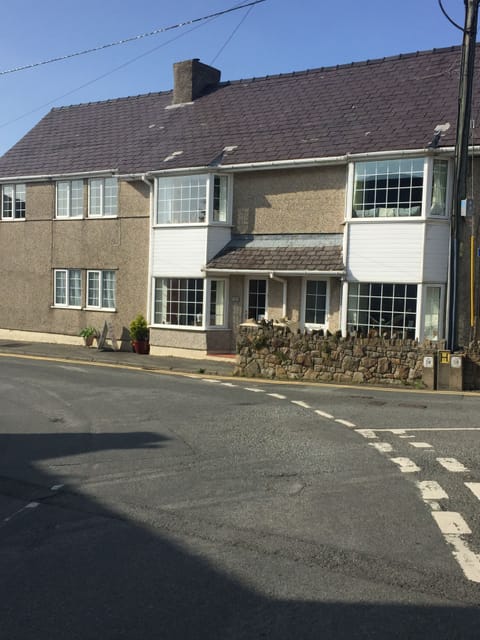 Castle House Properties 