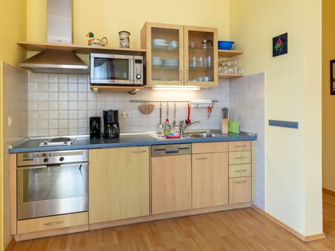 Fridge, oven, dishwasher, highchair