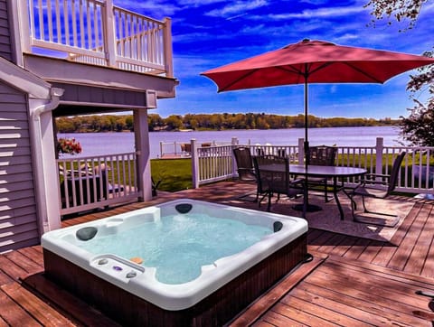 Enjoy our 5 person outdoor hot tub.  Relax and enjoy the lake even in the winter