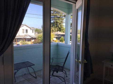 Deck in front bedroom