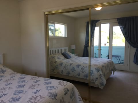 Front bedroom with deck