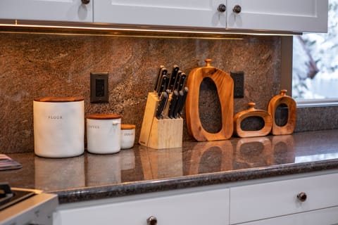 Thoughtful accents throughout