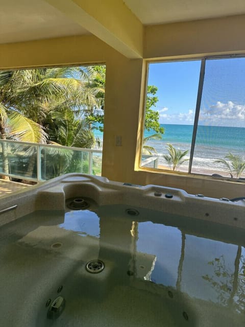 Indoor spa tub