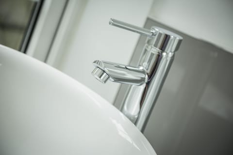 Ensuite finishing touches