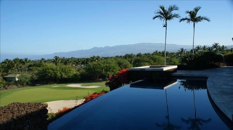 Outdoor pool, an infinity pool