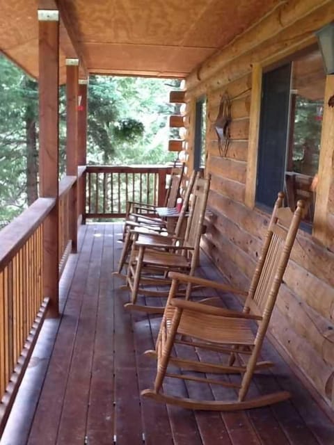 Covered Deck off Living room - Perfect to enjoy the sounds of the falls