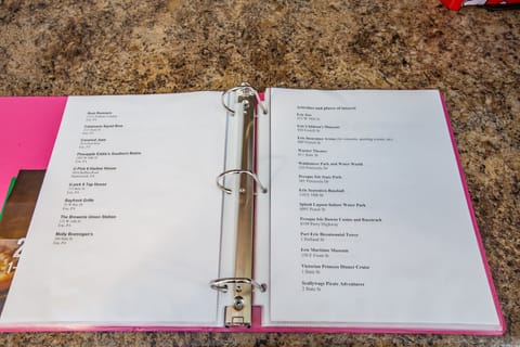 House manual and restaurant/activity recommendations