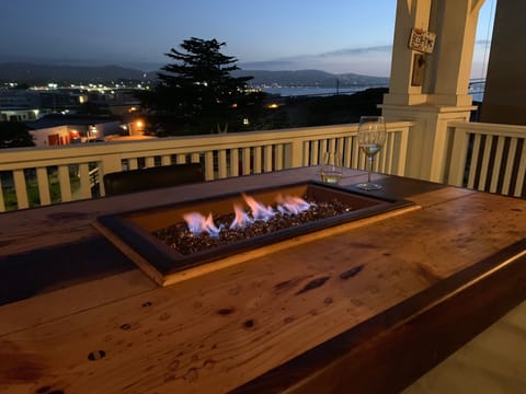 Relaxing Peninsula evening on deck