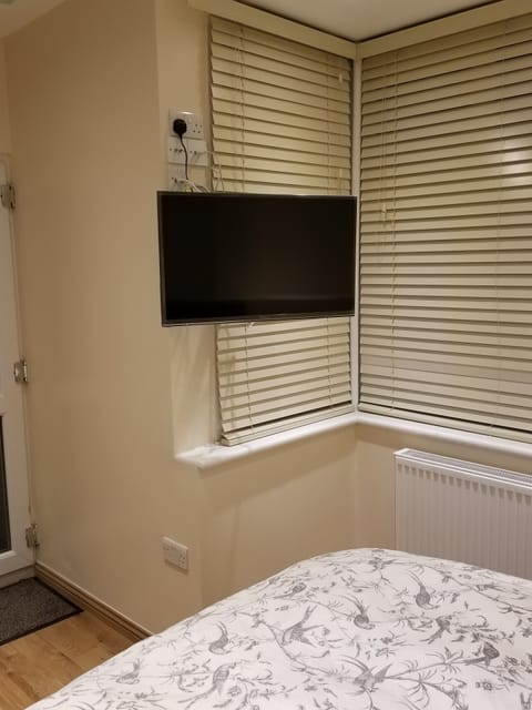 1 bedroom, in-room safe, iron/ironing board, WiFi