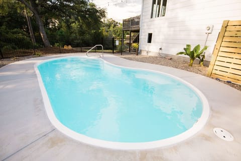 After a morning in the Ocean, cool off in your private saltwater pool!