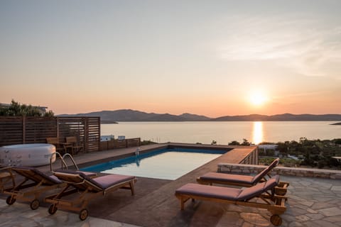 Beautiful sunshine from the pool