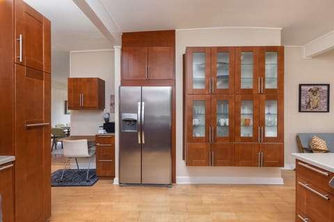 Fully stocked kitchen.