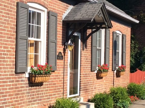 Drees Haus, restored home built in 1870