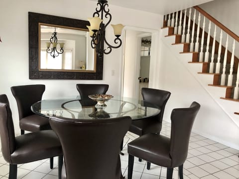 Dining Room Table Huntington Beach