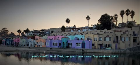 we're in the second row, on the right side, with MINT GREEN colored paint!