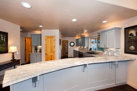 Fully Stocked Kitchen