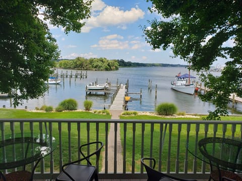 Luxury home on the Harbor Side Solomons.  Perfect for an upscale family retreat
