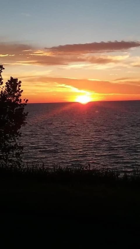 Lake Erie Sunset 