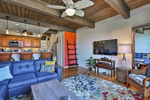 Living Room | Smart TV | Free WiFi