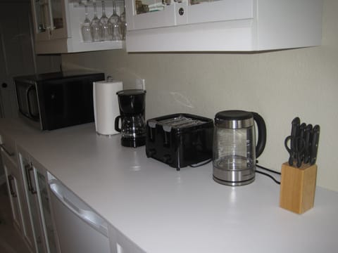 Fridge, microwave, coffee/tea maker, electric kettle