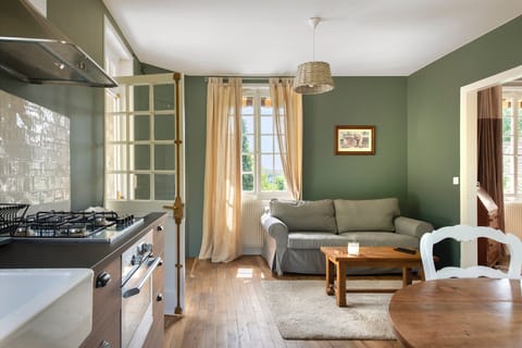La Petite Affolante, charming residence in Samois Sur Seine House in Fontainebleau