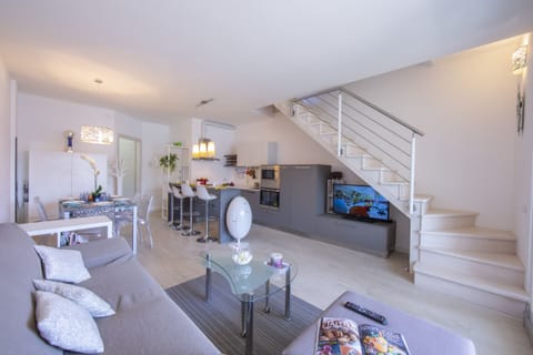 Living and dining room