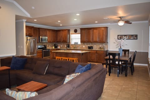 Spacious living area, great for large groups.  