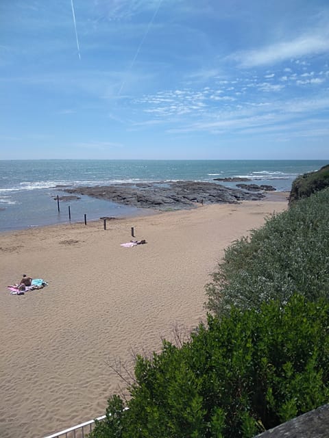 Sun loungers