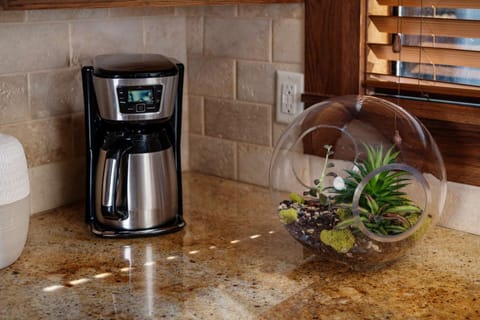 "House is gorgeous, clean, well stocked with everything you need. Neighborhood is just as impressive" - Monica