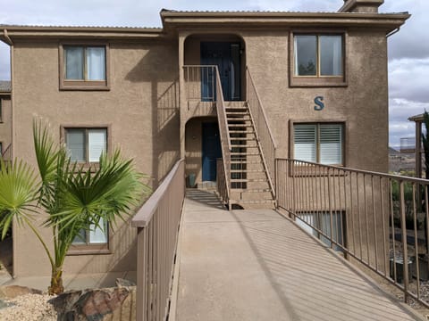 Entrance from the parking lot and garage. No steps.