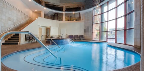 Indoor pool, outdoor pool