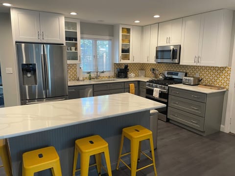 Kitchen island