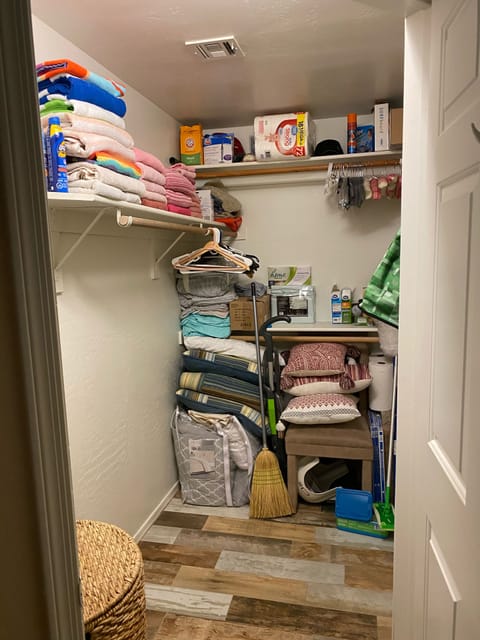 Master walk in closet 