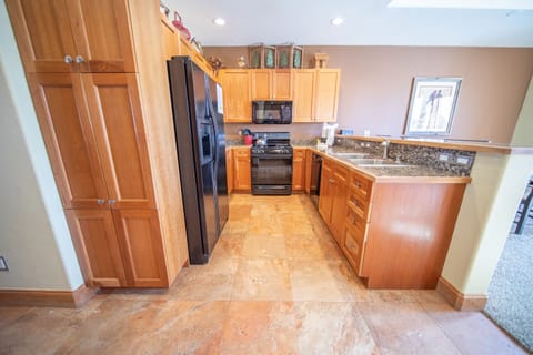 Kitchen with everything you need!