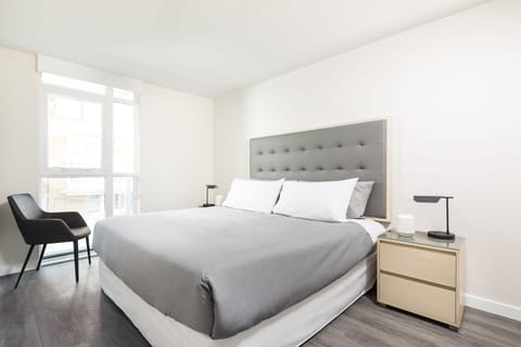 LEVEL luxury Hypnos® mattress