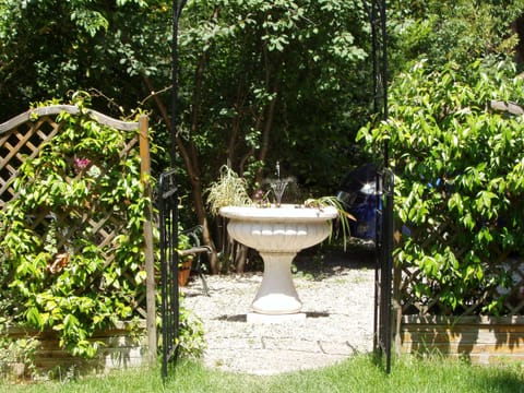 Villino Bianca garden