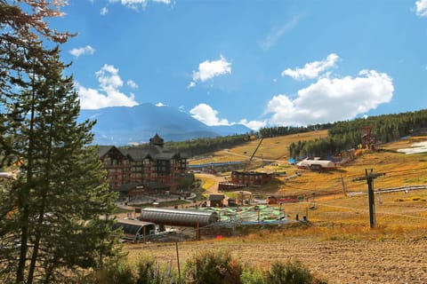 View of slopes - Access 2 High Speed Quad chairlifts from this location