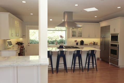 Chef's Kitchen with 3 ovens