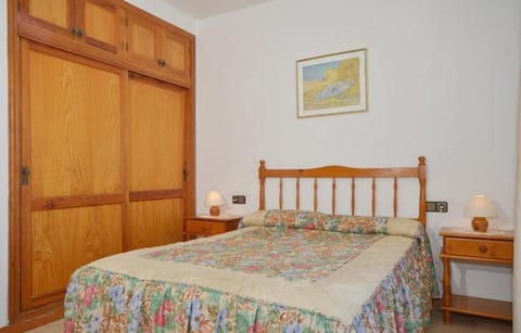 2 bedrooms, iron/ironing board, travel crib, free WiFi