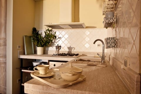 TUSCANY FOREVER RESIDENCE VILLA FAMIGLIA GROUND FLOOR APARTMENT no.6    