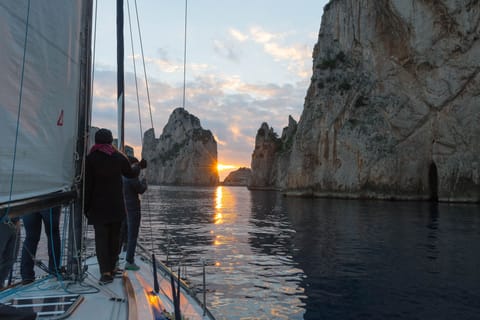 SAILING BOAT 33FEET TOUR INCLUDED Docked boat in Sant Agnello