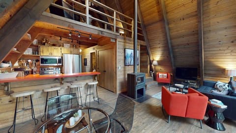 Arrow-House-Dining-Room