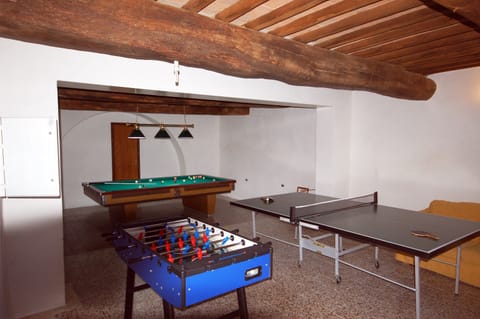 Game room
